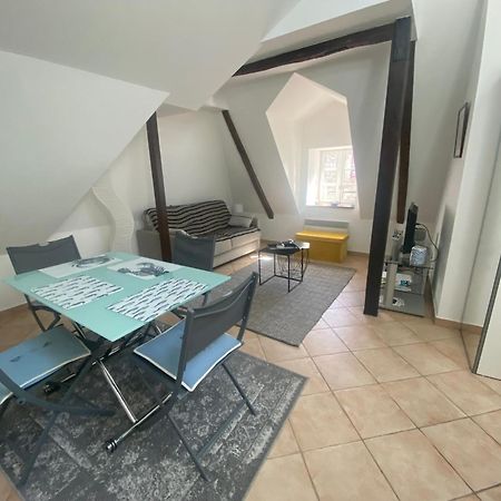 Appartement De Charme Rue Du Chateau Auray Exteriör bild